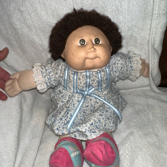 Cabbage Patch Dolls $175 each - Picture 7 of 10